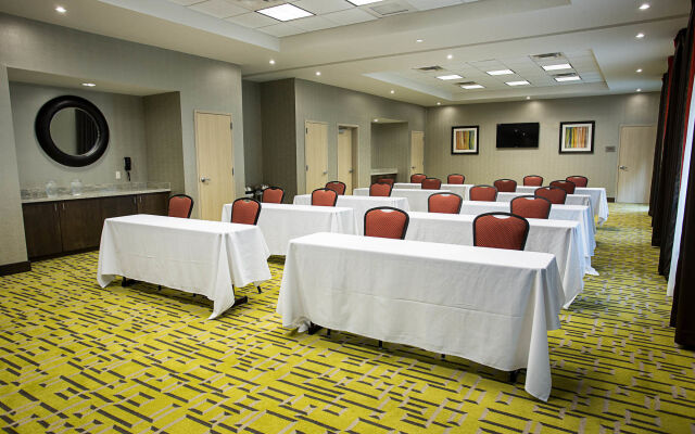 Fairfield Inn & Suites Moscow