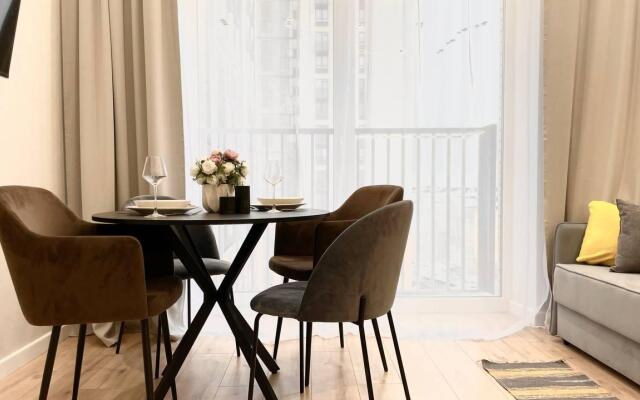 Yousinn (Юсинн) на проспекте Красный