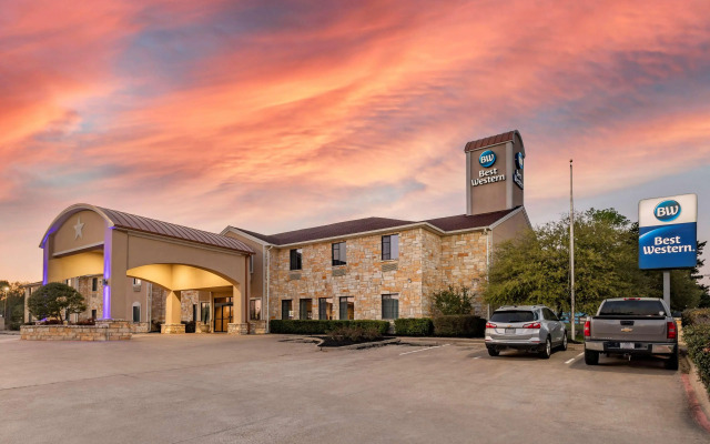 Best Western Mineola Inn