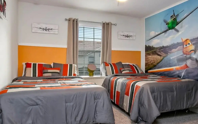 3083 Awesome 4BD Fantastic Club House