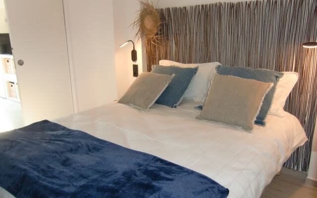 Casa Louise Suites and Spas