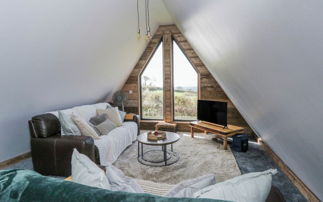 Valley View Hideaway