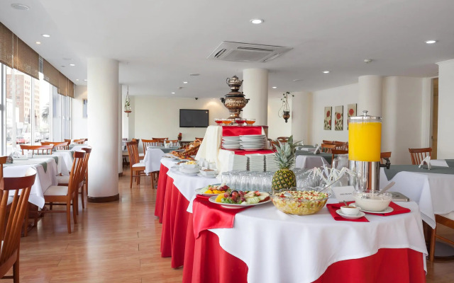 Hotel Romimar