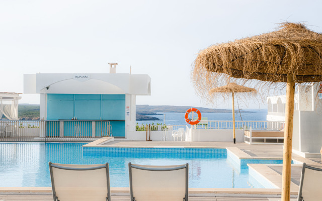 Aparthotel Beach Club