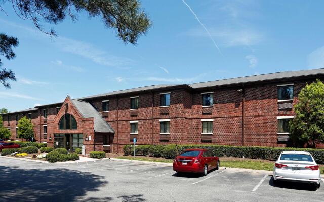 Extended Stay America Suites Raleigh Cary Harrison Ave