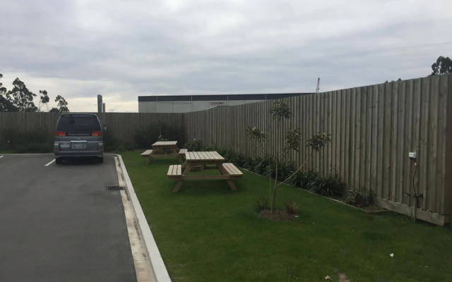 Rolleston Highway Motel