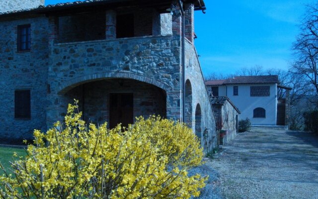 Apartment on the Outskirts of Chianti Between Siena and Arezzo