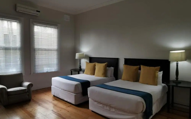Madeline Grove B&B