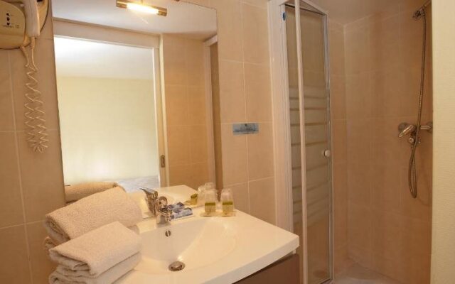 Hotel Abelha Le France