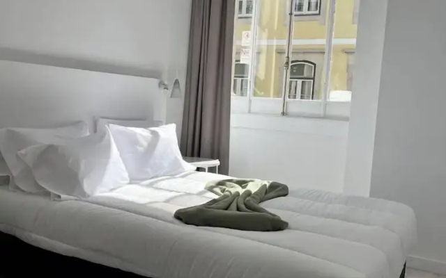 Paradise Lisbon Hostel