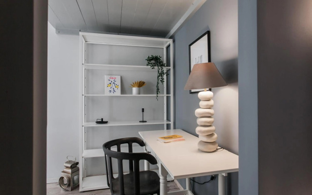 Unique 2BR Apartment in Filothei by UPSTREET