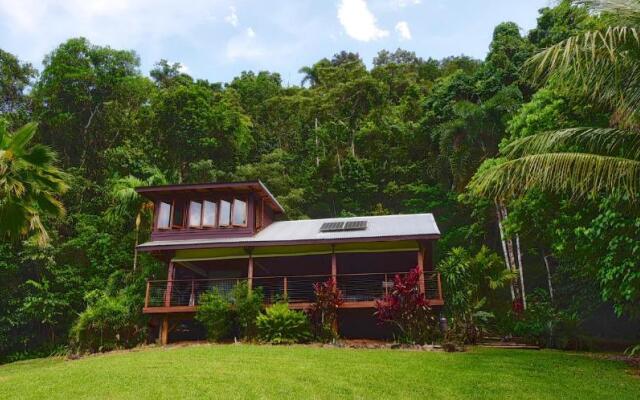 Noah Creek Eco Huts