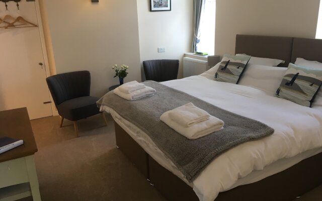 Tors Top Bed and Breakfast