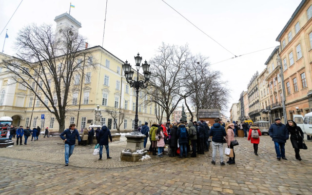 VIP апартаменти Ван Гог на площі Ринок