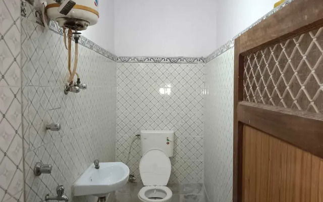 Neem Guest House By GRB