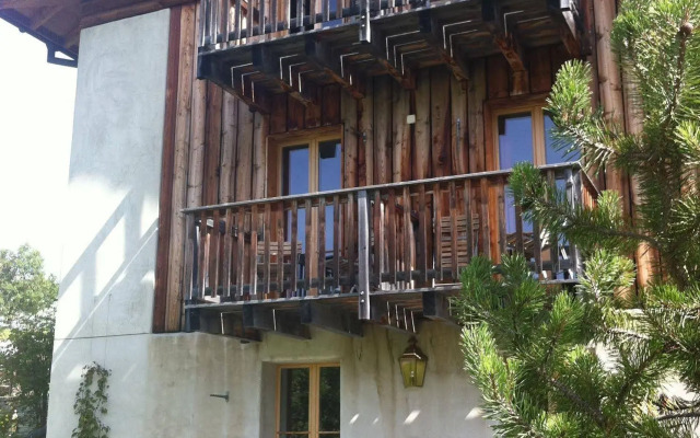 Hotel Chesa Pool Val Fex