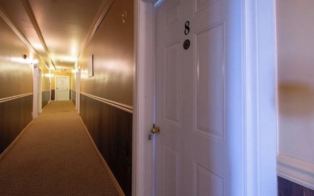 Room in Studio - Varenne Hotel Private Double Room 4