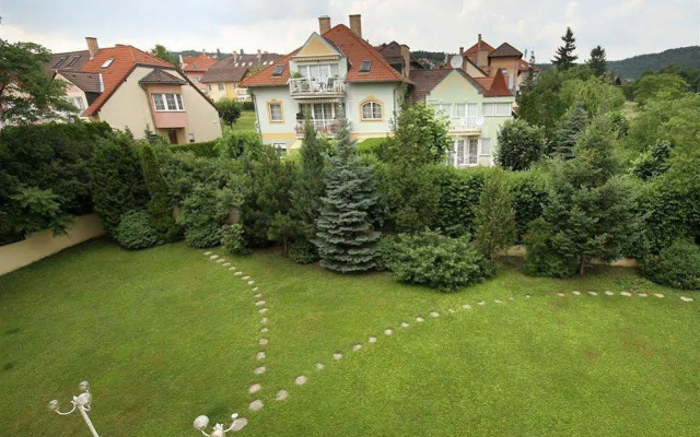 Villa Korda