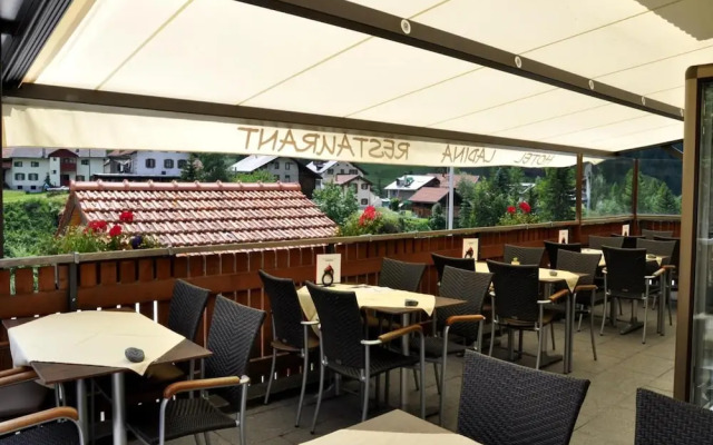 Hotel Ladina