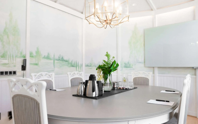 Quality Hotel Carlia