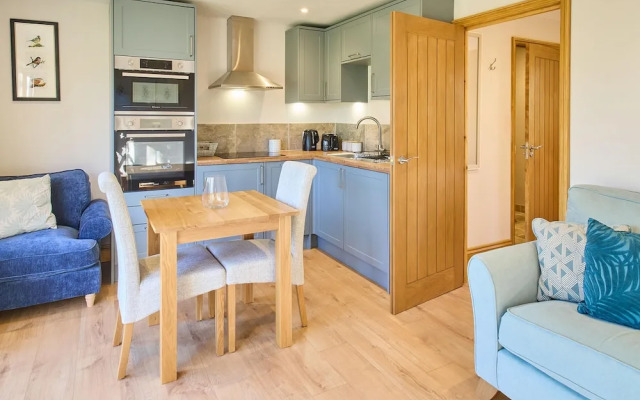 Host Stay Cobnut Barn