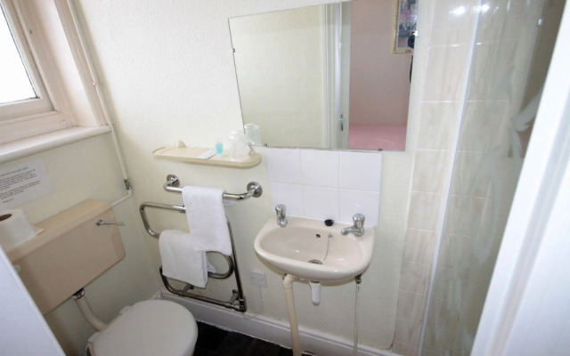 Marine Parade Hotel