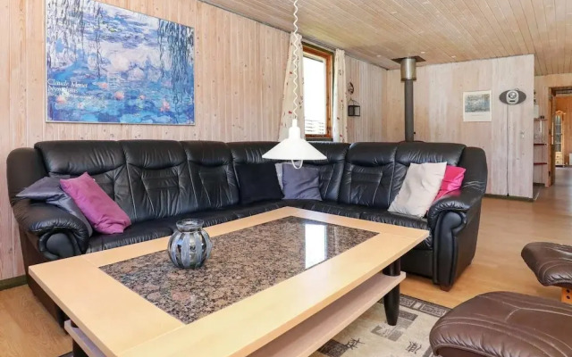 6 Person Holiday Home in Lokken-by Traum