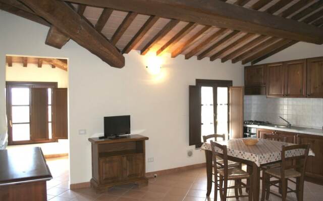 Giuly Rosselmini Residence