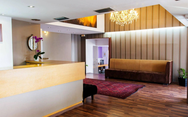 Galaxy Hotel
