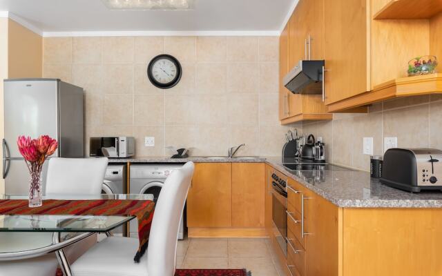 Quayside 708 - Adults Only