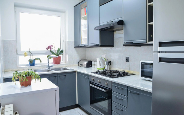 Apartment Summer Breeze