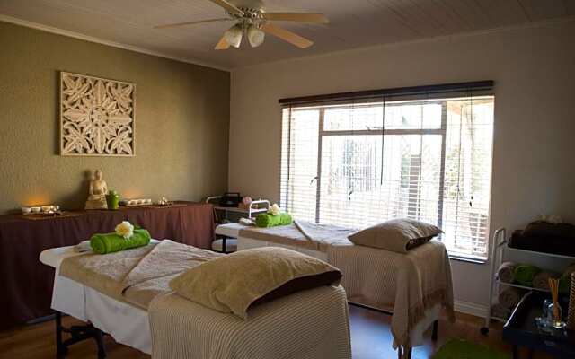 The Lazy Grape Guest Lodge & Spa