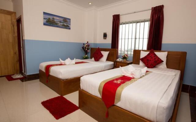 Angel Palace Hotel & Ktv