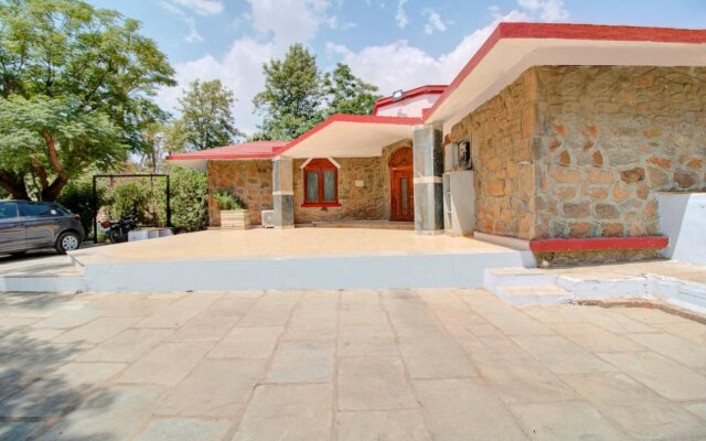 Thakore House By OYO Rooms