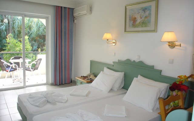 Andromeda Hotel Apartments