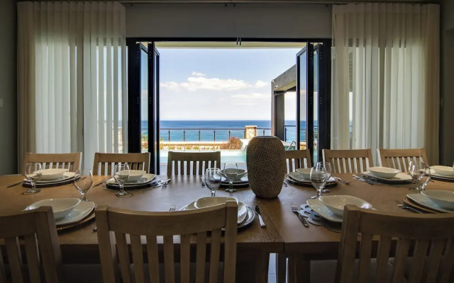 Luxury Oceanfront Villa Fully Staffed