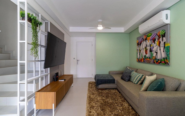 Apto duplex 240m da praia Floripa-SC JRR407