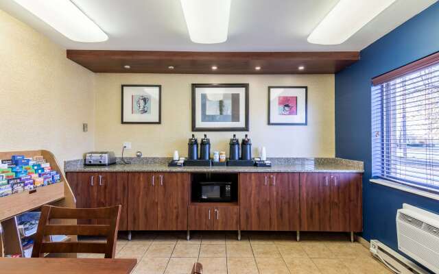 Motel 6 Eau Claire, WI