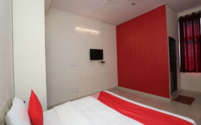 OYO 24466 Rio 7 Guest House