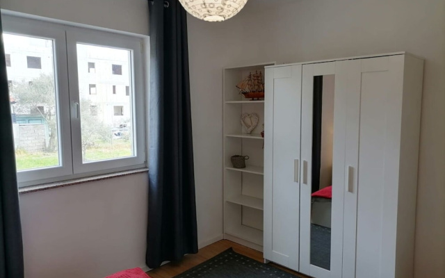 Apartments Dora 2