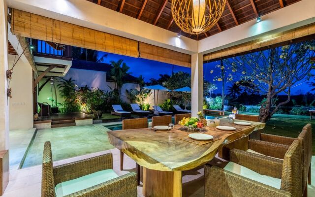 Pristine Villa Yuyu Balian