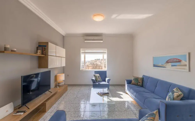 Harbour Vista Spacious 2BR in Heart of Valletta