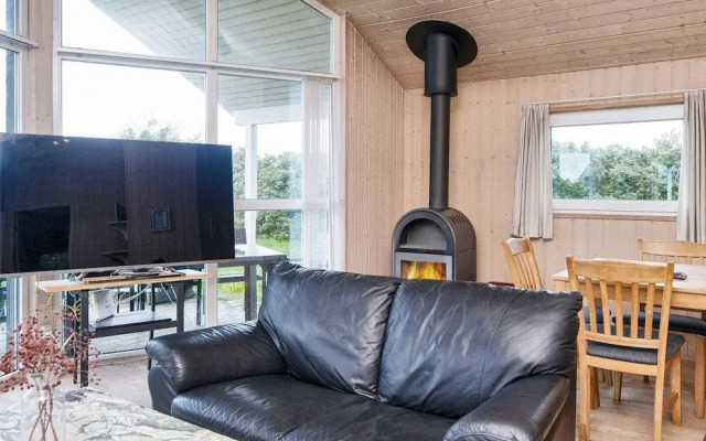 6 Person Holiday Home in Harboore-by Traum