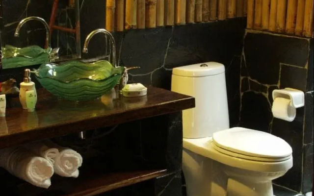 Sabai Guy Villa