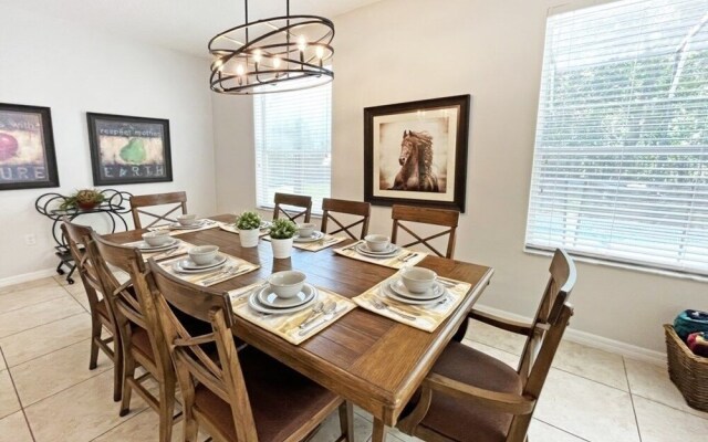 American Dream 6 Bedroom Home by RedAwning