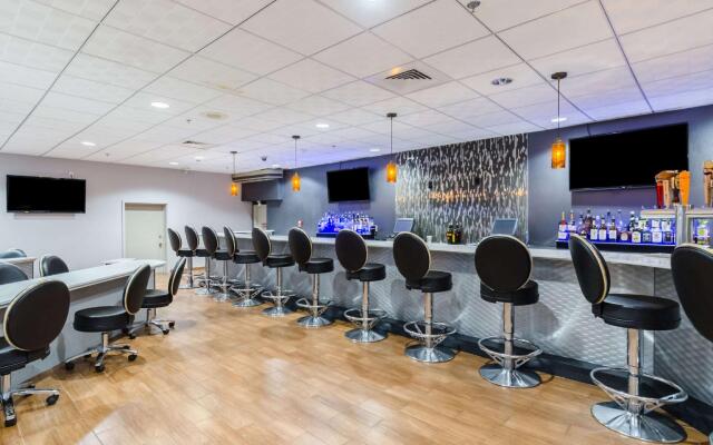 Blue – A Modern Hotel, an Ascend Collection Hotel