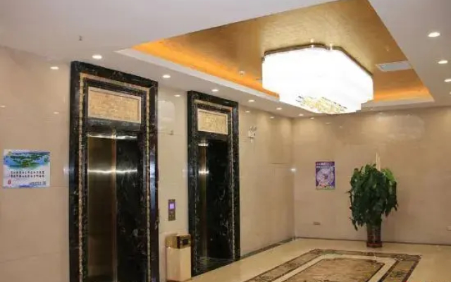 Shizuishan Jinguan Hotel