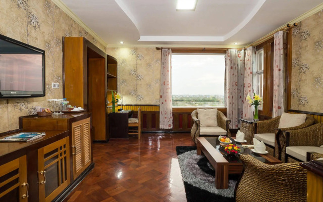 Hotel Shwe Pyi Thar