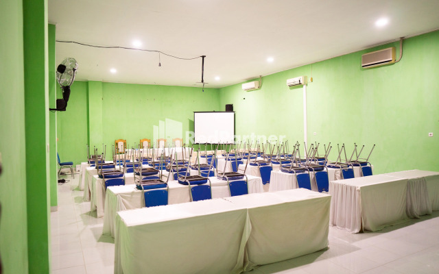 Hotel Ratu Ayu 2 Lampung RedPartner