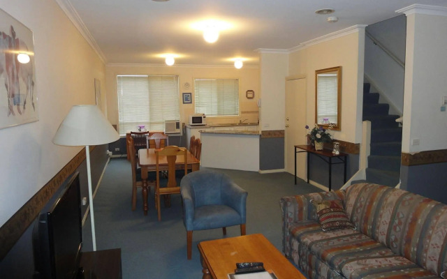 Moonee Valley Views Apartments